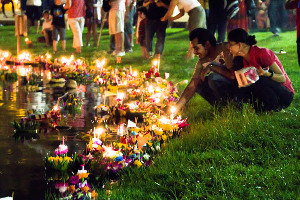 Loi Kratong - November